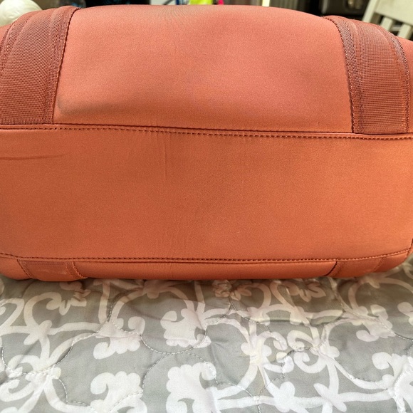 Medium Landon in Sienna - Picture 7 of 16